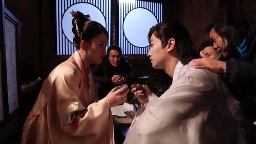 吻戏花絮吃瓜群众视频,吻戏花絮视频揭秘