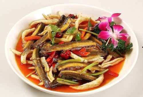 小泥鳅吃哈密瓜视频播放,萌态十足引网友热议